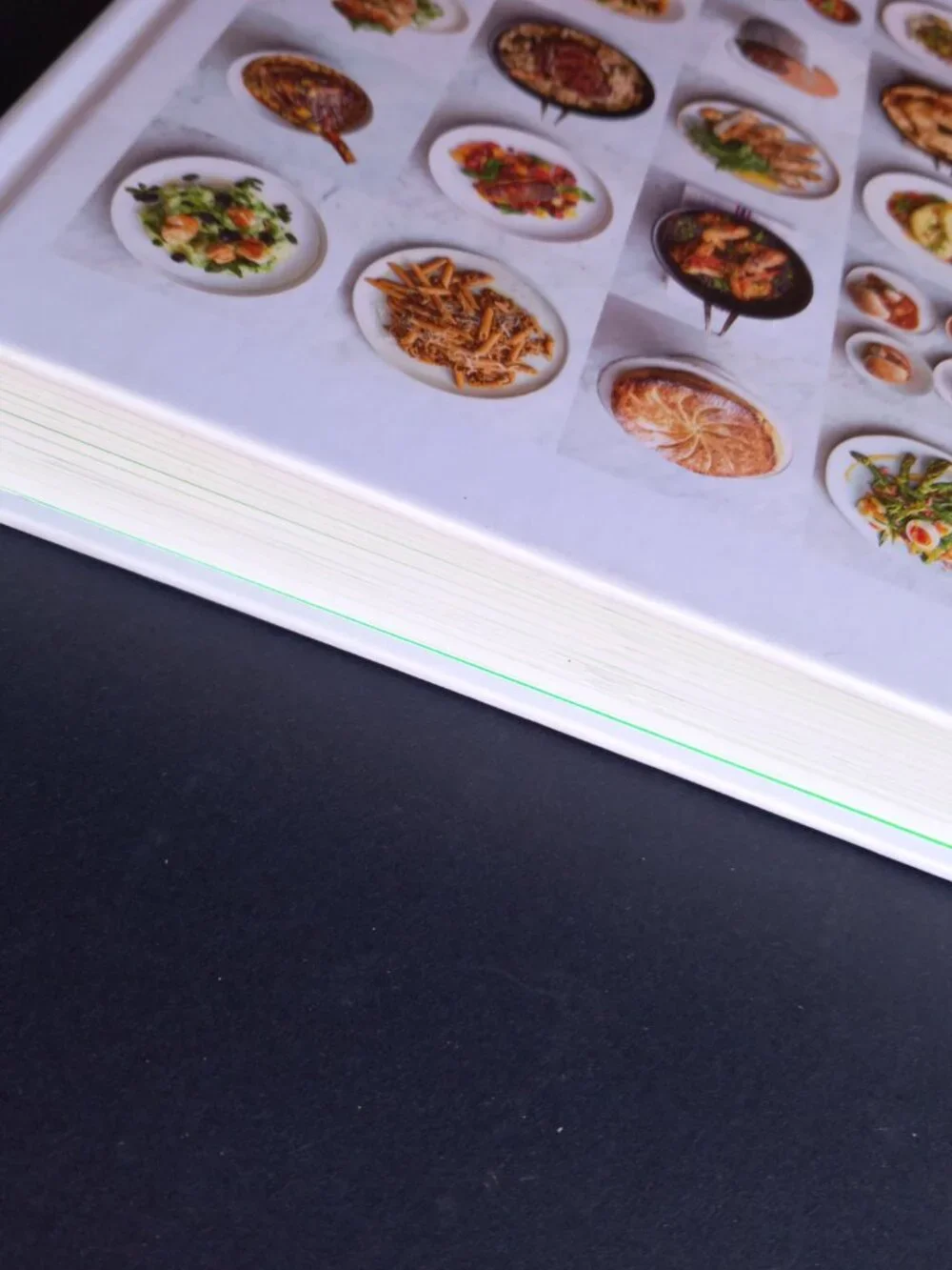 Jamie Oliver 5 Ingredients Quick & Easy Food Cookbook